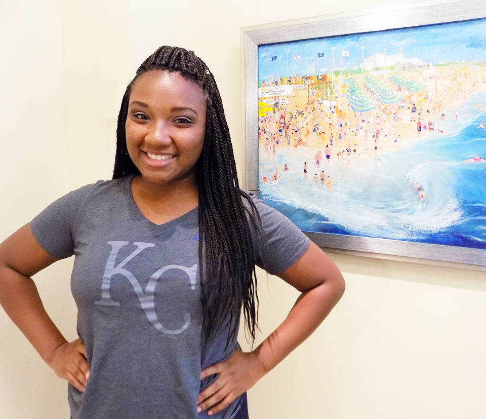 Pictured is Elise Dorsey, musical theatre major. | Photo by Annalee Tomak